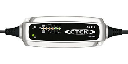 Chargeur de batterie Ctek front